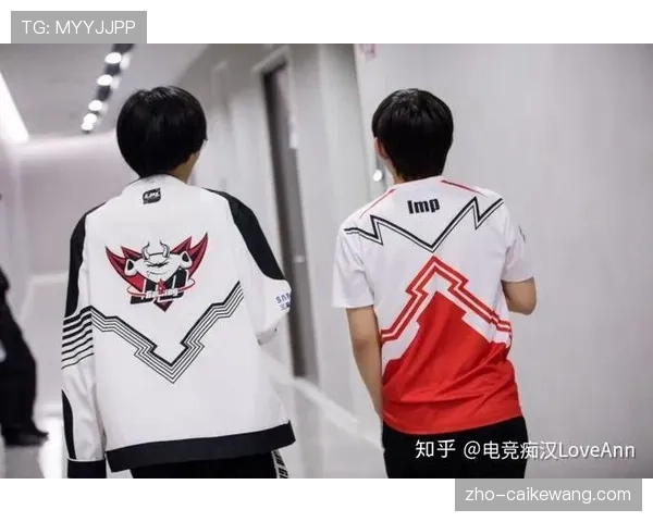 八强赛将至,Kanavi强调队伍状态稳定并需谨慎应战 八强赛将至,Kanavi强调队伍状态稳定并需谨慎应战